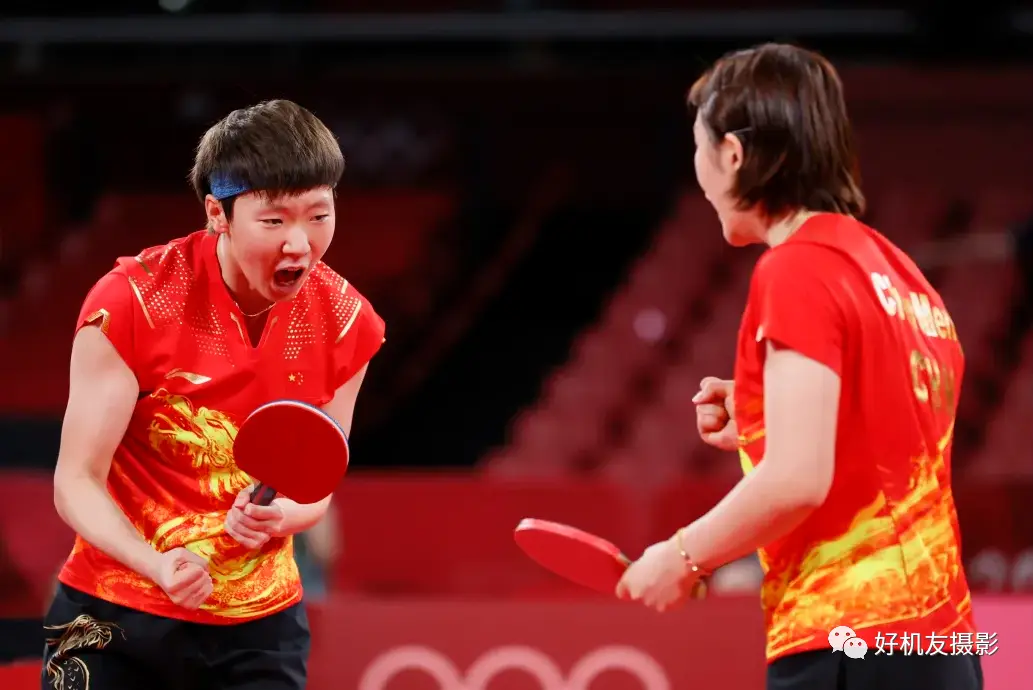 那不勒斯门将罚出时速130公里点球，已成足坛最快点射之一